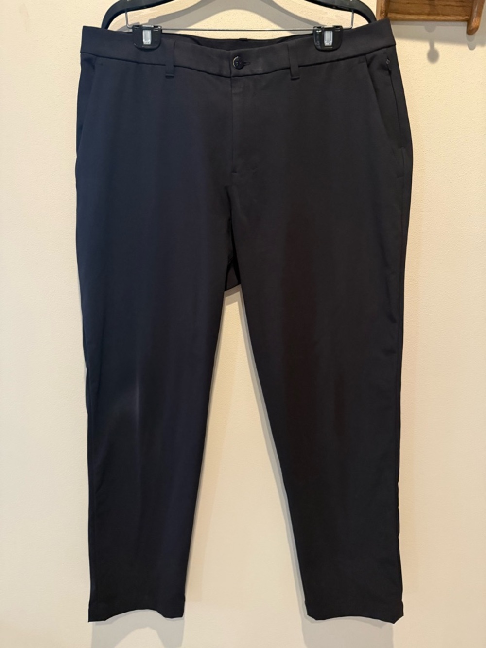 lululemon athletica Men's Black Stretch Pants